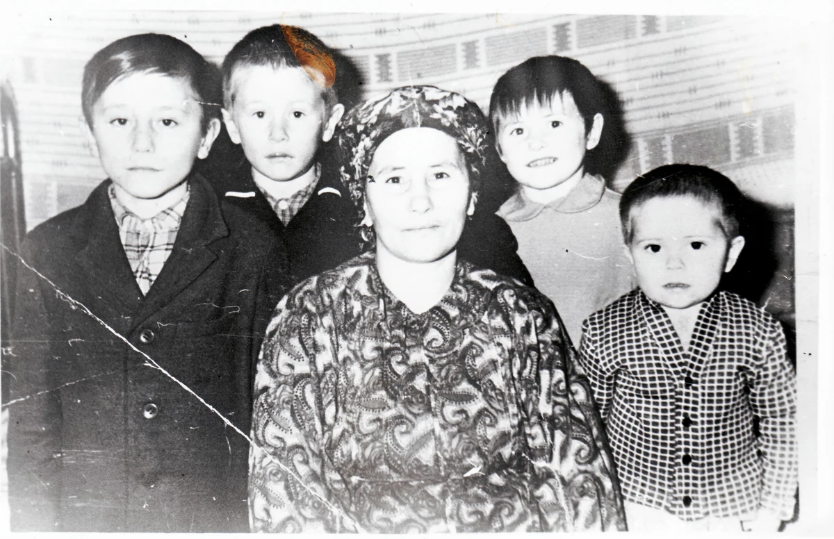 Original black & white photo